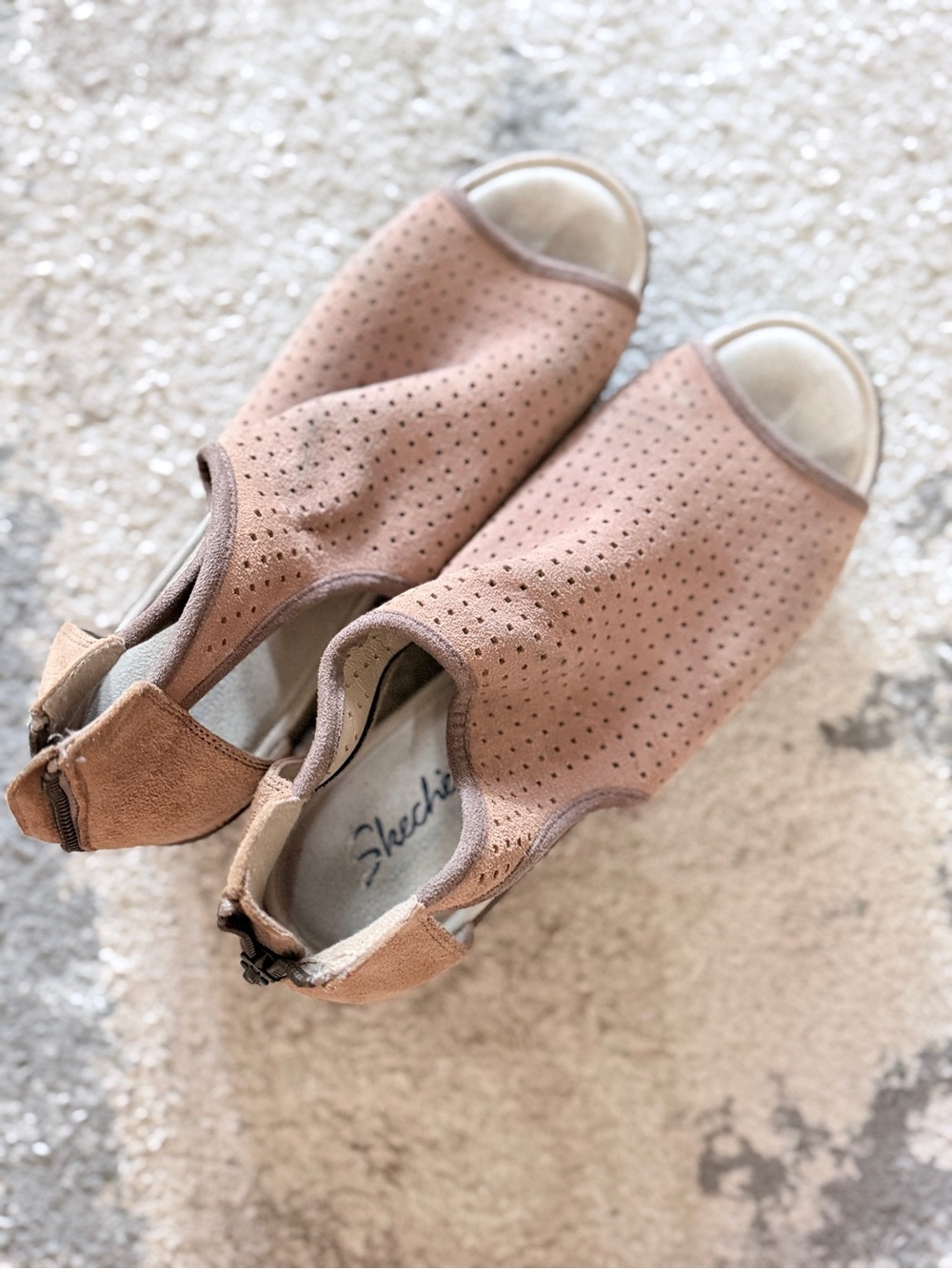 Skechers Women's Perforated Open-Toe Sandal in Dusty Rose